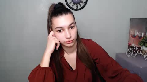Karolina online show from March 3, 2025, 6:48 am