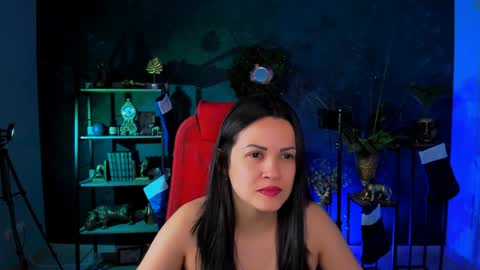 Karolina online show from December 27, 2024, 12:23 pm