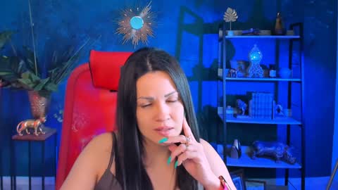Karolina online show from February 1, 2025, 12:05 pm