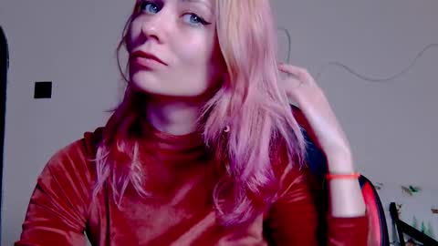 karoline121 online show from November 28, 2025, 6:38 am