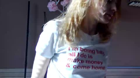 karoline121 online show from January 17, 2026, 9:14 am