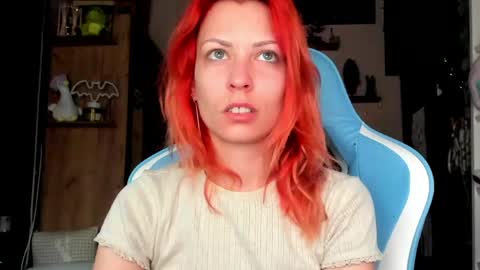 karoline121 online show from April 12, 2026, 4:45 pm