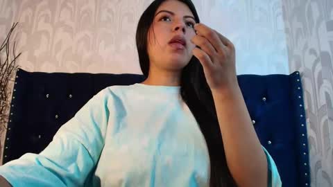 Isa online show from February 19, 2026, 4:19 am