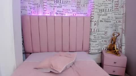 Snapshot of karoly_ocampo chatting on March 12, 2025, 2:41 am karoly online show from March 12, 2025, 2:41 am