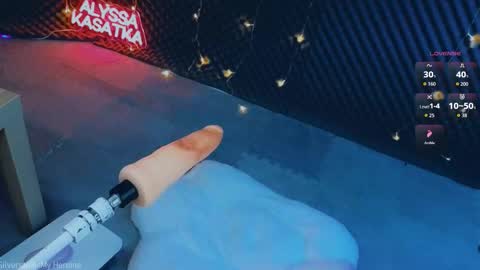 ALYSSA                online show from October 9, 2025, 4:16 pm