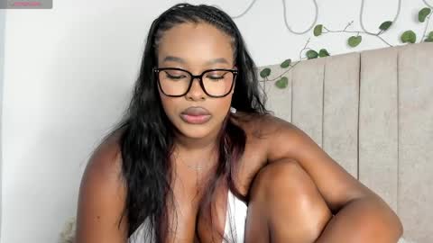           online show from April 30, 2026, 8:37 pm