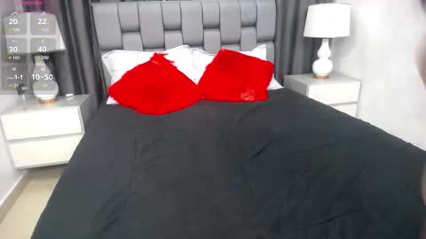 kasvhi online show from October 15, 2025, 8:31 pm