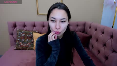 kat__cat online show from October 20, 2025, 3:07 am
