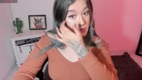 Alicia online show from November 6, 2025, 12:22 am