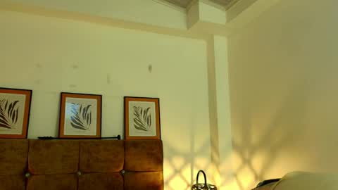 kat paradisse online show from April 9, 2026, 11:48 am