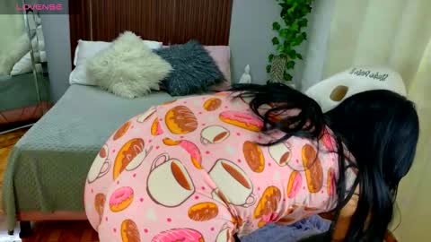 kate online show from November 16, 2025, 11:49 am