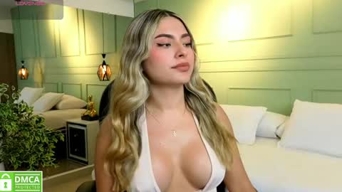 Kat online show from September 25, 2025, 11:47 am