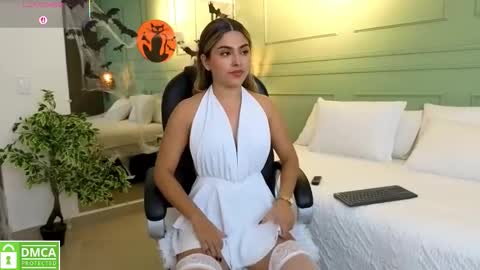 Kat online show from October 24, 2025, 11:28 am