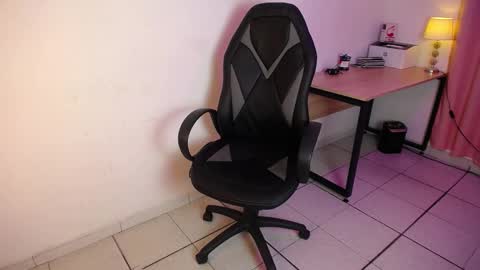 Snapshot of katalina_miles chatting on February 11, 2025, 4:13 pm Katalina Miles online show from February 11, 2025, 4:13 pm