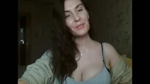 Snapshot of katalinaqe chatting on November 16, 2025, 8:31 am KatalinaQE online show from November 16, 2025, 8:31 am