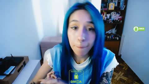 Maca online show from December 15, 2024, 4:26 pm