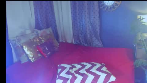 katarina online show from September 20, 2025, 2:34 am