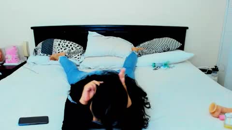 kata online show from December 15, 2025, 3:05 pm