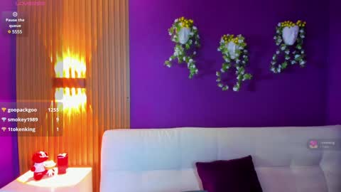 Kate online show from December 6, 2024, 11:25 pm