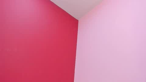 Kate  online show from September 20, 2025, 10:49 am