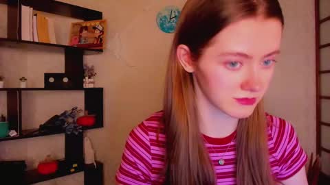 Kate online show from December 23, 2024, 1:51 am