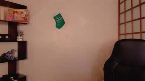 Kate online show from December 31, 2024, 7:53 am