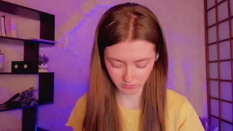 Kate online show from February 3, 2025, 2:58 am