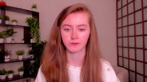 Kate online show from September 24, 2025, 2:37 am