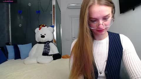 .Be kind and gentle with me and I will do my best for you.   online show from February 10, 2025, 1:44 pm