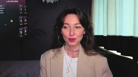 Snapshot of kate_millersi chatting on May 11, 2026, 11:38 am Kare online show from May 11, 2026, 11:38 am