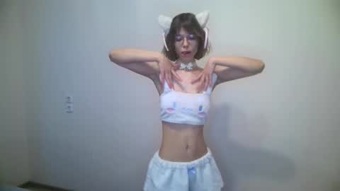 Snapshot of kate_moooss chatting on March 2, 2026, 1:29 pm Kate online show from March 2, 2026, 1:29 pm