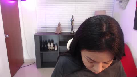 Kate  online show from January 19, 2025, 11:45 am