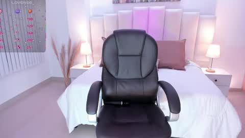 kate_rous online show from October 9, 2025, 5:16 am