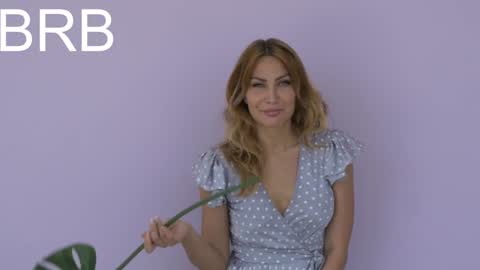 Therapist online show from February 8, 2025, 1:00 am