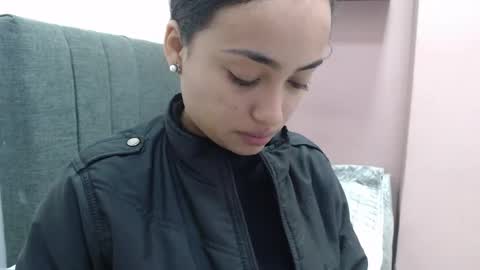 Kari online show from September 18, 2025, 1:24 pm