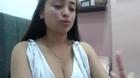 Kari online show from October 28, 2025, 1:25 pm