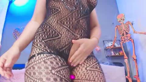 KateAdams online show from October 11, 2025, 8:18 pm