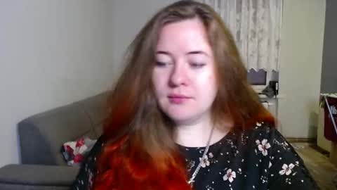Snapshot of kateefox_ chatting on January 13, 2026, 8:19 am KateeFox online show from January 13, 2026, 8:19 am