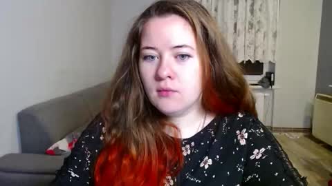 Snapshot of kateefox_ chatting on January 14, 2026, 6:52 am KateeFox online show from January 14, 2026, 6:52 am