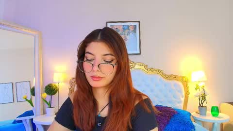 katee Martinez online show from September 24, 2025, 7:28 pm