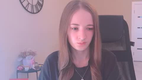 katekayer online show from September 23, 2025, 8:17 am