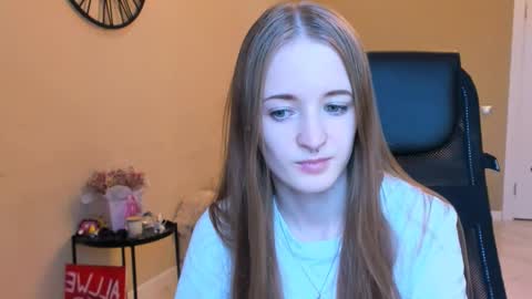 katekayer online show from October 18, 2025, 9:32 am