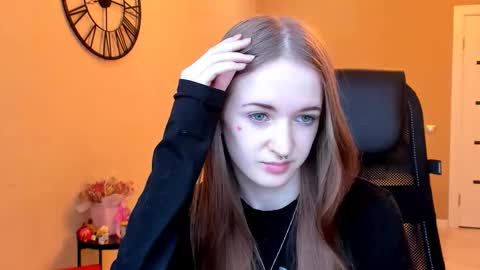 katekayer online show from November 22, 2025, 11:20 am