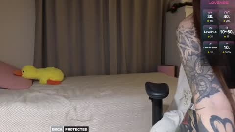 Im Kate  online show from February 5, 2025, 3:20 pm