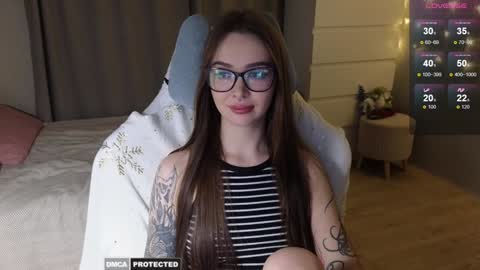 Im Kate  online show from February 7, 2025, 4:46 pm