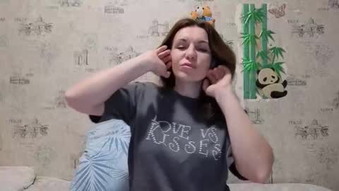 KateMorana online show from November 5, 2025, 11:43 am