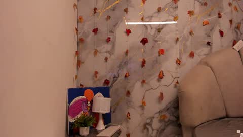 Im Katherine but call me Kate  online show from November 25, 2025, 12:05 pm