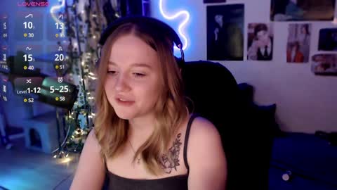 Snapshot of katerinaxvold chatting on December 10, 2024, 9:22 pm Lisa online show from December 10, 2024, 9:22 pm