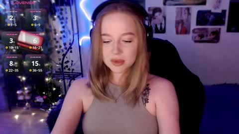 Snapshot of katerinaxvold chatting on December 18, 2024, 12:10 am Lisa online show from December 18, 2024, 12:10 am