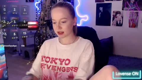 Snapshot of katerinaxvold chatting on March 6, 2025, 4:38 pm Lisa online show from March 6, 2025, 4:38 pm